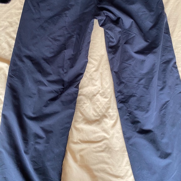 Old navy track pants (mint condition) - Picture 4 of 4
